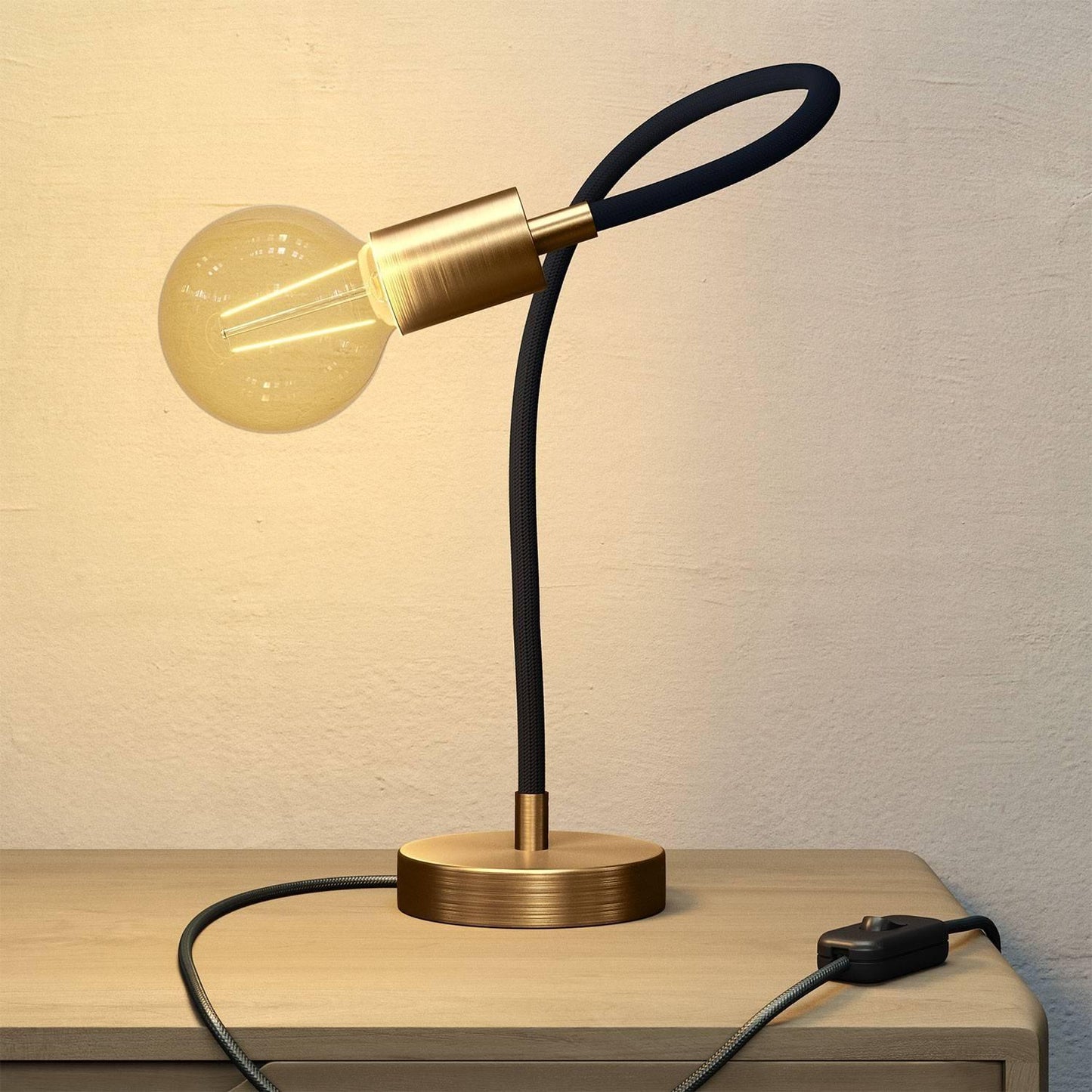 Table Flex lampada da tavolo snodabile a luce diffusa - Bulby